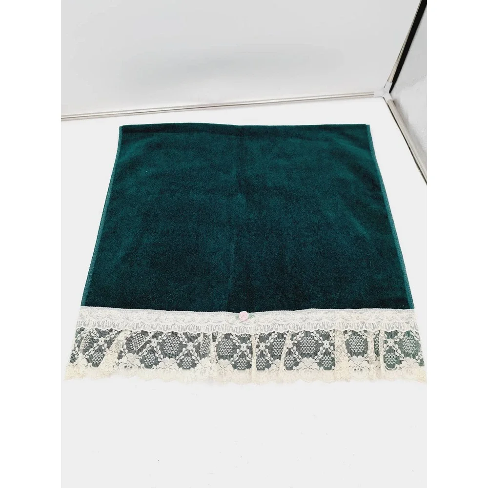 Vtg Handmade USA New Dark Green Bath Towel w/lace pink flower Never used